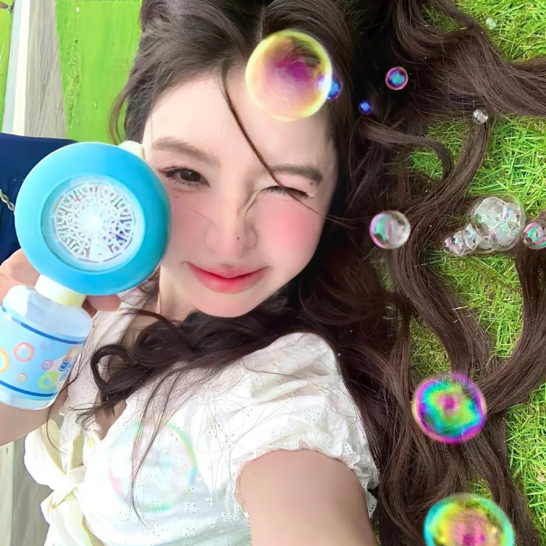 菠萝快车海报